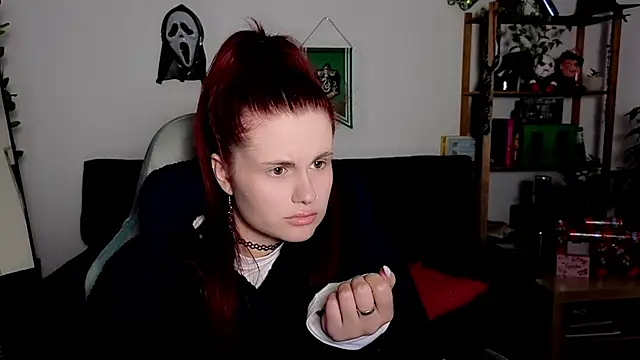 Della Ideal online show from November 26, 5:46 pm