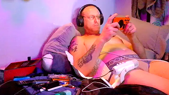 PornStro921 online show from March 14, 4:40 am