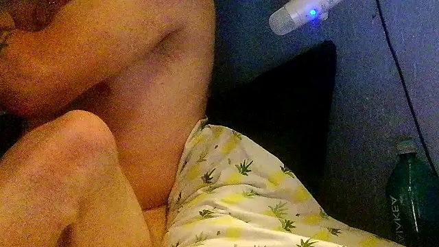 PornStro921 online show from May 18, 8:35 pm