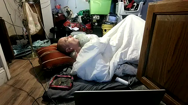 PornStro921 online show from October 15, 9:34 pm