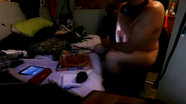 PornStro921 online show from October 12, 2:46 am