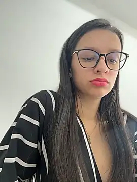 Soy Sara7 online show from April 18, 12:40 pm