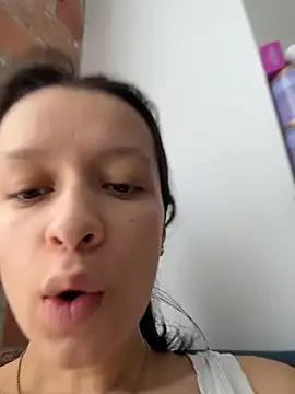 Soy Sara7 online show from April 15, 1:04 pm