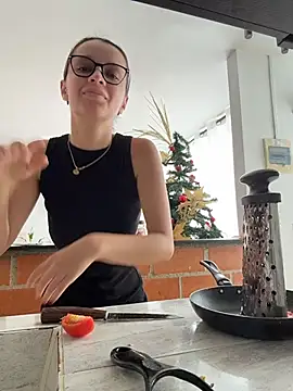 Soy Sara7 online show from December 15, 6:03 pm