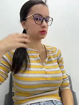 Soy Sara7 online show from March 28, 12:06 pm