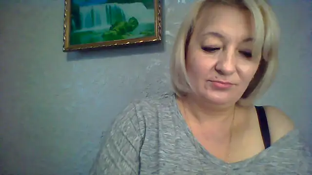 ArielXLoveresss online show from October 31, 8:22 am