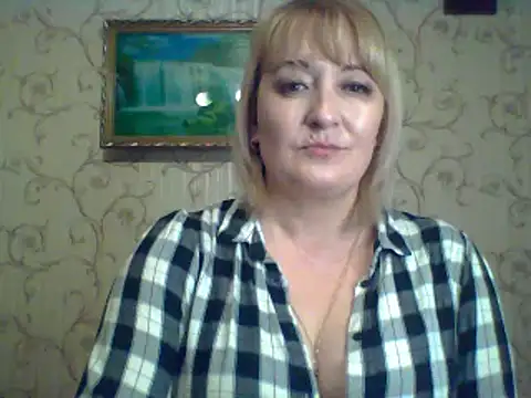 ArielXLoveresss online show from March 16, 5:50 pm
