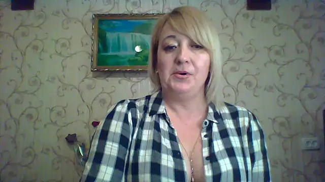 ArielXLoveresss online show from March 10, 12:06 pm