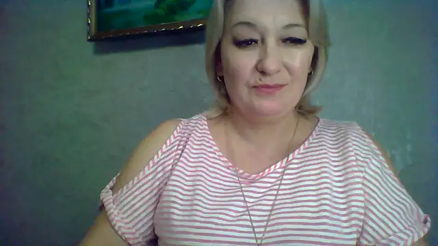 ArielXLoveresss online show from November 22, 8:29 pm