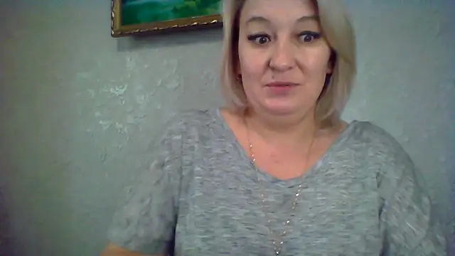 ArielXLoveresss online show from October 17, 1:02 pm