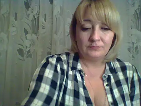 ArielXLoveresss online show from March 5, 6:56 pm