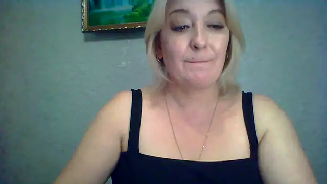 ArielXLoveresss online show from October 3, 10:50 am