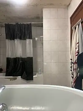 rogerdik76 online show from February 10, 6:23 am