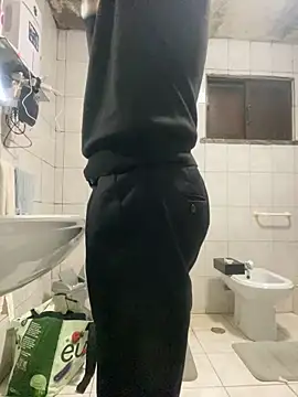 rogerdik76 online show from March 10, 6:50 am