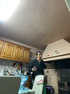 rogerdik76 online show from April 4, 7:26 am