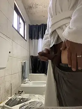 rogerdik76 online show from December 1, 11:33 am