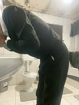 rogerdik76 online show from February 19, 12:07 am