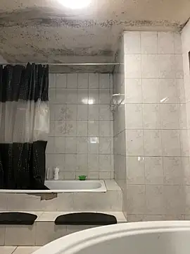 rogerdik76 online show from February 23, 6:25 am