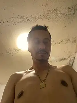 rogerdik76 online show from December 5, 7:55 pm