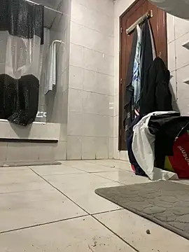 rogerdik76 online show from March 4, 5:59 am