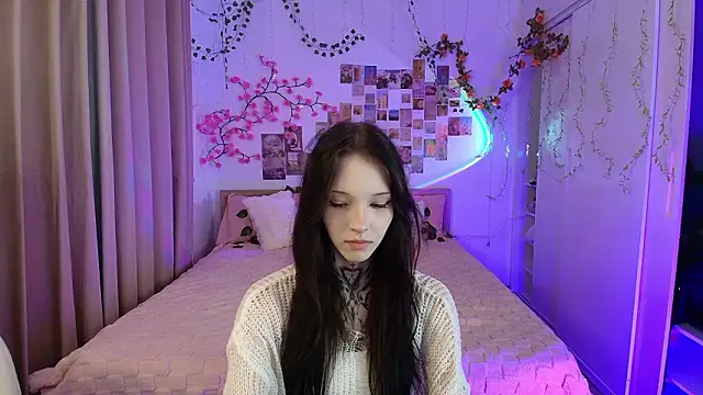 mefwhore online show from February 22, 12:40 pm