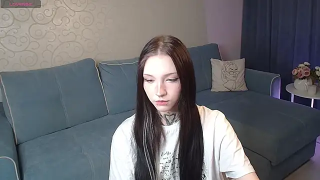 mefwhore online show from December 22, 2:06 pm