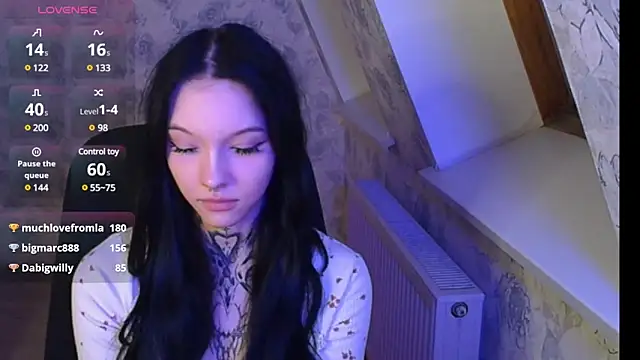 Snapshot of mefwhore chatting on March 20, 10:40 pm mefwhore online show from March 20, 10:40 pm