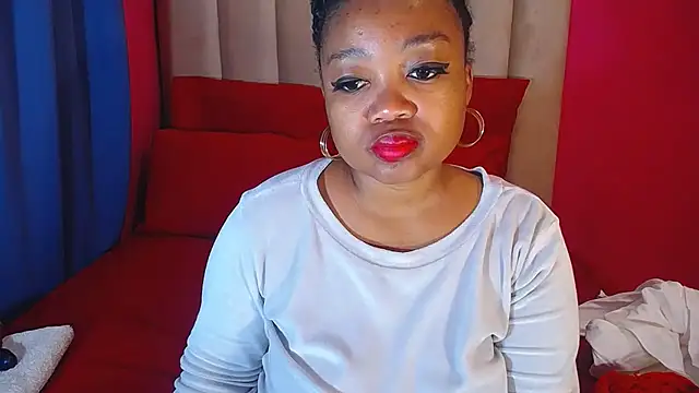 Snapshot of SEXYASSTINAXXX chatting on October 22, 3:28 am SEXYASSTINAXXX online show from October 22, 3:28 am