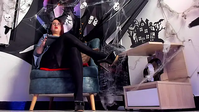 Snapshot of martina_soto chatting on October 25, 3:28 am martina soto online show from October 25, 3:28 am