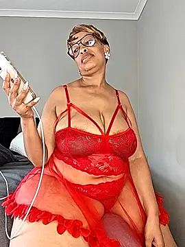 Snapshot of xyz089 chatting on November 13, 3:49 pm xyz089 online show from November 13, 3:49 pm