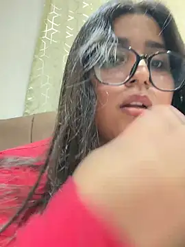 virginbrunette99 online show from February 26, 7:41 am