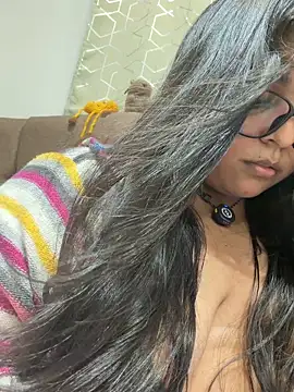 virginbrunette99 online show from April 26, 10:12 am