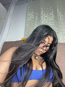 virginbrunette99 online show from June 5, 5:56 am