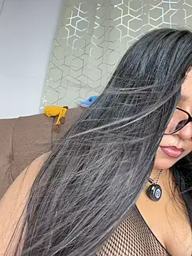 virginbrunette99 online show from June 17, 5:51 am