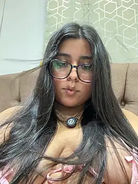 virginbrunette99 online show from July 12, 6:36 am