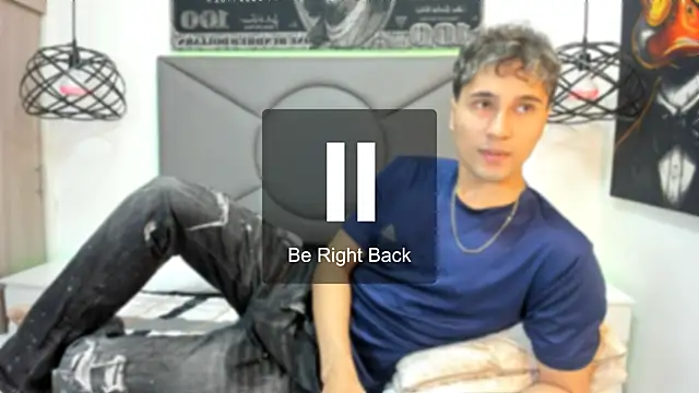 Snapshot of buddy_whitte chatting on November 8, 11:47 am buddy whitte online show from November 8, 11:47 am