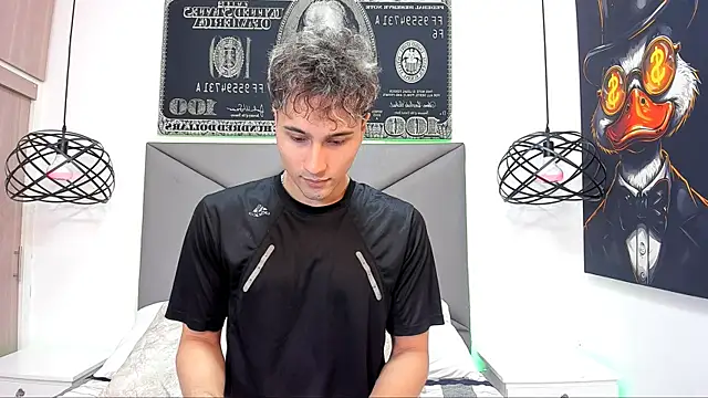 Snapshot of buddy_whitte chatting on November 16, 12:21 pm buddy whitte online show from November 16, 12:21 pm