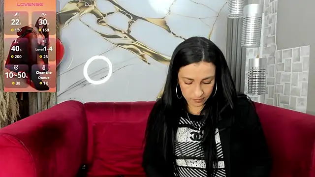 Bella williamss  online show from April 14, 7:41 pm