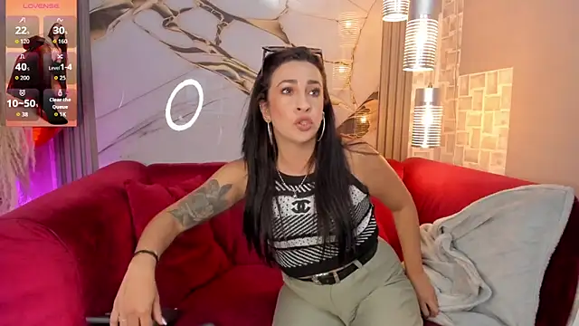 Bella williamss  online show from November 5, 7:50 pm