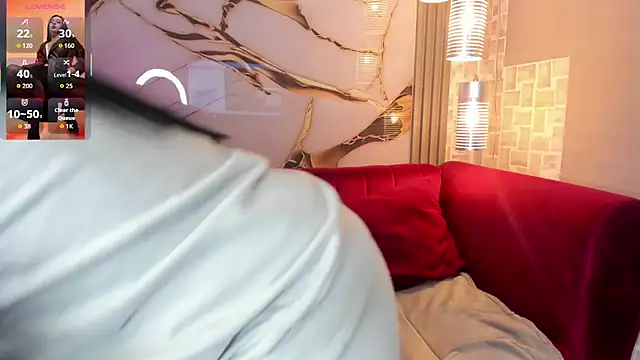 Bella williamss  online show from November 13, 7:40 pm