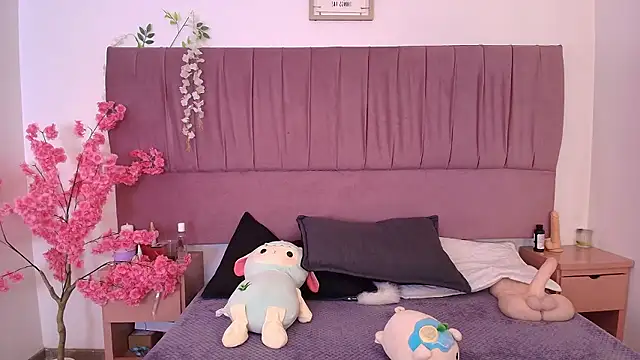 Snapshot of nathalya_summer chatting on January 15, 9:07 pm nathalya summer online show from January 15, 9:07 pm