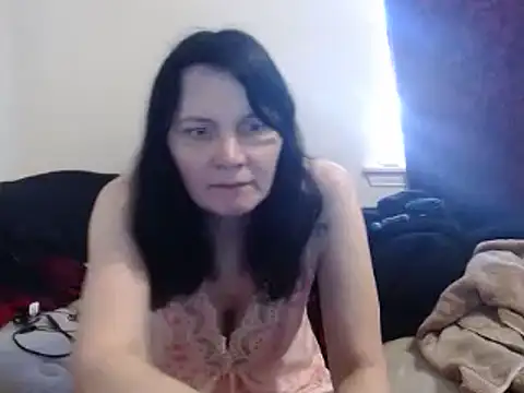 Snapshot of Hotmodel1984 chatting on March 20, 6:09 pm Hotmodel1984 online show from March 20, 6:09 pm