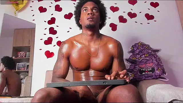 LOGAN DRAKE online show from March 19, 4:34 am