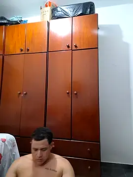 comcoroas online show from February 6, 3:02 am