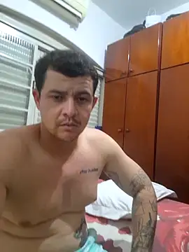 comcoroas online show from October 5, 4:14 am