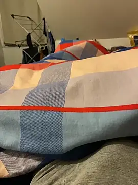 Snapshot of zou_9997 chatting on November 18, 3:10 am zou 9997 online show from November 18, 3:10 am