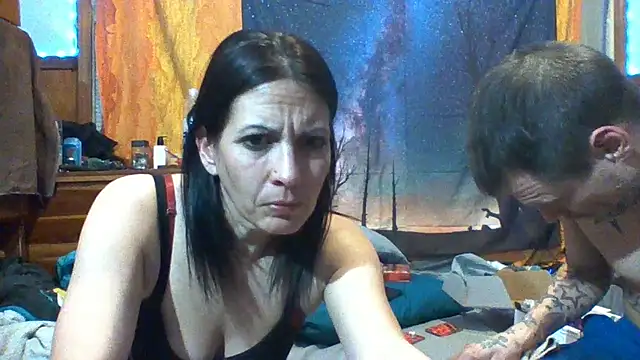 Snapshot of SillyRabbitz chatting on March 18, 7:12 am SillyRabbitz online show from March 18, 7:12 am