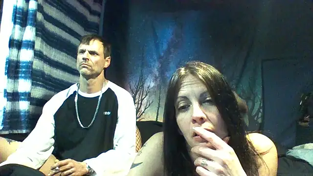 SillyRabbitz online show from March 3, 6:53 am