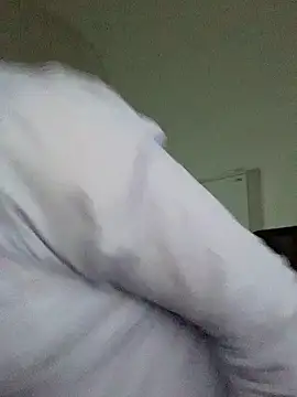 Mike8523 online show from March 7, 5:40 pm