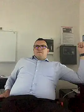 Mike8523 online show from October 30, 5:17 am